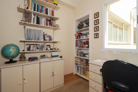 Apartamento à venda com 101m², 3 quartos e 2 vagasQuarto 3