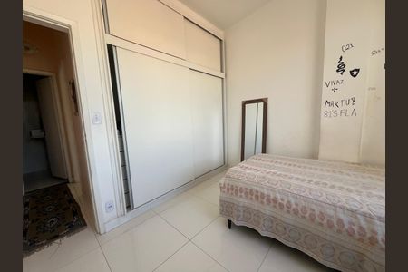 Apartamento à venda com 60m², 2 quartos e 1 vaga