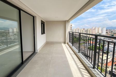 Apartamento à venda com 87m², 3 quartos e 2 vagas Apartamento à venda com 87m², 3 quartos e 2 vagasVaranda