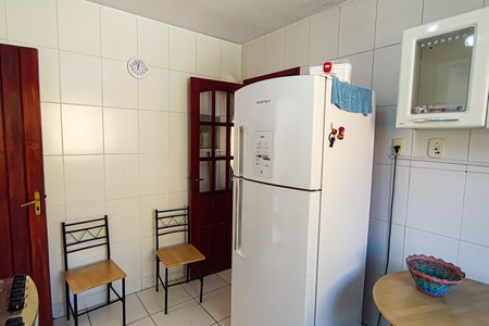 Casa de condomínio à venda com 250m², 4 quartos e 1 vagaCozinha