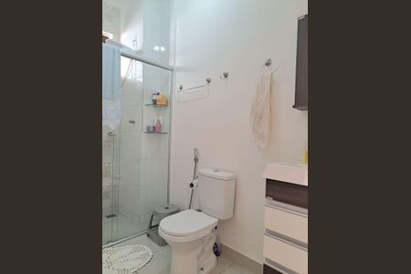 Casa à venda com 360m², 5 quartos e 6 vagasBanheiro Social