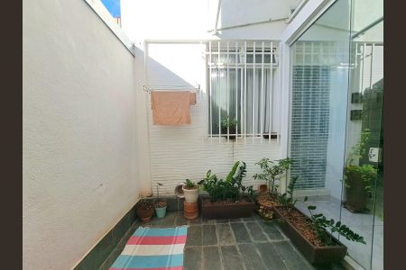 Casa à venda com 360m², 5 quartos e 6 vagasÁrea comum