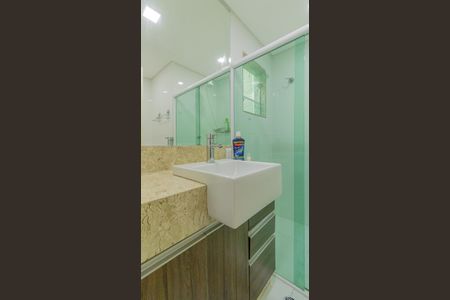 Casa para alugar com 109m², 3 quartos e 2 vagasBanheiro