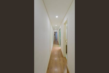 Casa para alugar com 109m², 3 quartos e 2 vagasCorredor