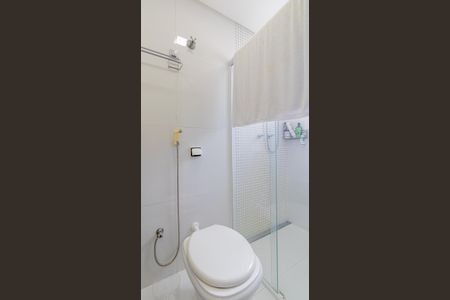 Casa para alugar com 109m², 3 quartos e 2 vagasBanheiro Suíte 2