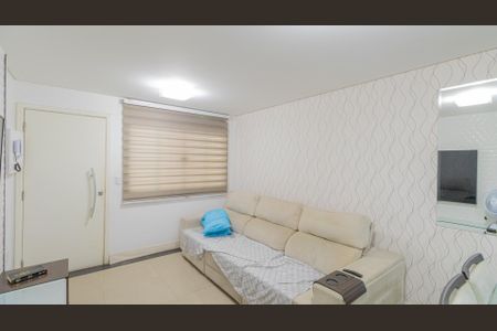 Casa para alugar com 109m², 3 quartos e 2 vagasSala