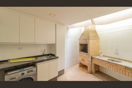 Casa para alugar com 109m², 3 quartos e 2 vagasÁrea de Serviço e Churrasqueira