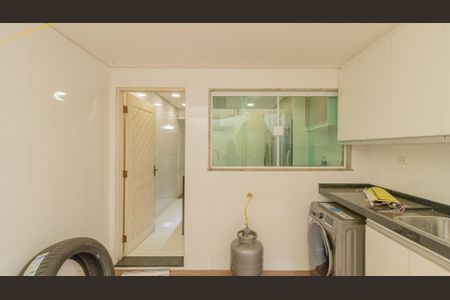 Casa para alugar com 109m², 3 quartos e 2 vagasÁrea de Serviço e Churrasqueira