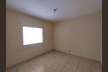 Casa à venda com 167m², 2 quartos e 1 vaga Casa à venda com 167m², 2 quartos e 1 vaga Casa 2/Quarto da CS de cima