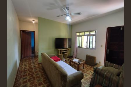 Casa à venda com 167m², 2 quartos e 1 vaga Casa à venda com 167m², 2 quartos e 1 vagaSala