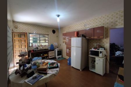 Casa à venda com 167m², 2 quartos e 1 vaga Casa à venda com 167m², 2 quartos e 1 vagaCozinha de baixo