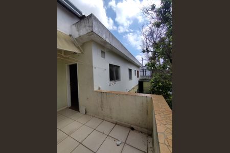Casa à venda com 167m², 2 quartos e 1 vaga Casa à venda com 167m², 2 quartos e 1 vagaÁrea de cima