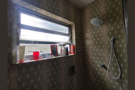 Casa à venda com 167m², 2 quartos e 1 vaga Casa à venda com 167m², 2 quartos e 1 vagaBanheiro - torneira