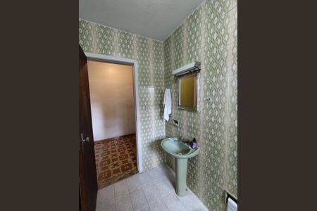 Casa à venda com 167m², 2 quartos e 1 vaga Casa à venda com 167m², 2 quartos e 1 vagaBanheiro - torneira