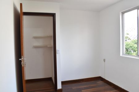 Apartamento para alugar com 89m², 3 quartos e 1 vagaQuarto 2