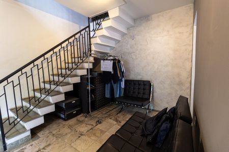 Casa à venda com 350m², 3 quartos e 4 vagas Casa à venda com 350m², 3 quartos e 4 vagasHall de entrada