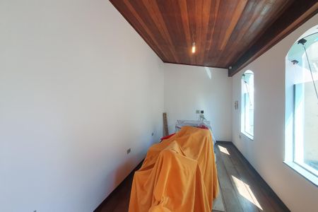 Casa à venda com 183m², 3 quartos e 2 vagasEdícula