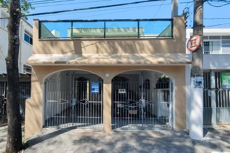 Casa à venda com 183m², 3 quartos e 2 vagasFachada e placa