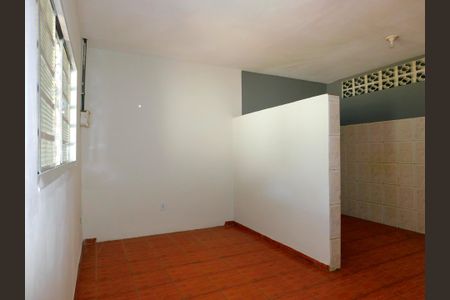 Casa para alugar com 80m², 2 quartos e 1 vagaSala