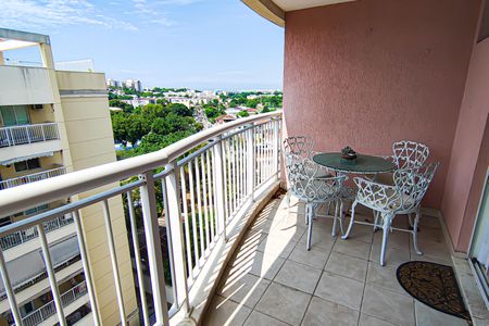 Apartamento para alugar com 180m², 3 quartos e 2 vagassala - varanda