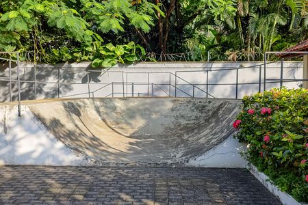 Apartamento para alugar com 180m², 3 quartos e 2 vagasarea comum