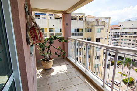 Apartamento para alugar com 180m², 3 quartos e 2 vagassala - varanda