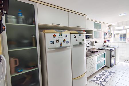 Apartamento para alugar com 180m², 3 quartos e 2 vagascozinha e area de serviço