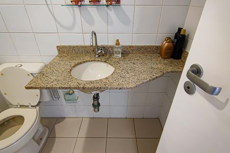 Apartamento para alugar com 180m², 3 quartos e 2 vagas2° Andar - Banheiro 