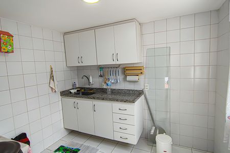 Apartamento para alugar com 180m², 3 quartos e 2 vagas2° Andar - Banheiro 