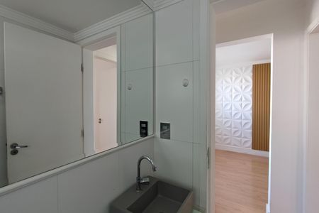 Apartamento para alugar com 47m², 2 quartos e 1 vaga Apartamento para alugar com 47m², 2 quartos e 1 vagaBanheiro