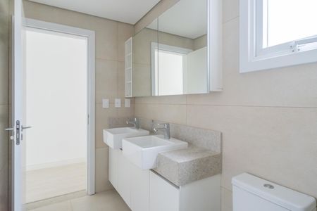 Apartamento à venda com 177m², 3 quartos e 3 vagasBanheiro da Suíte