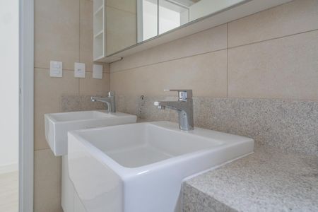 Apartamento à venda com 177m², 3 quartos e 3 vagasBanheiro da Suíte