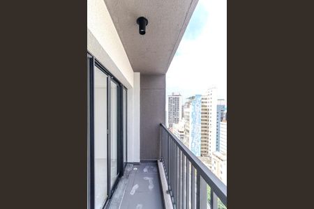 Studio à venda com 29m², 1 quarto e 1 vagaVaranda