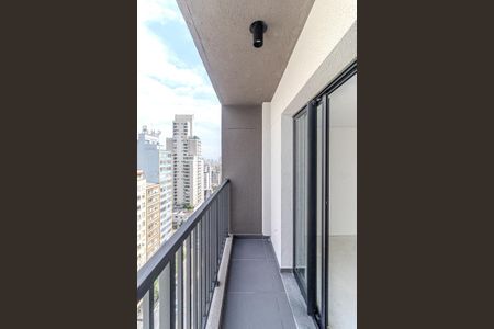 Studio à venda com 29m², 1 quarto e 1 vagaVaranda