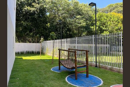 Apartamento para alugar com 27m², 1 quarto e sem vaga Apartamento para alugar com 27m², 1 quarto e sem vagaÁrea comum - Playground