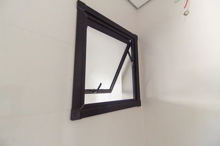 Apartamento à venda com 33m², 2 quartos e sem vagaBanheiro