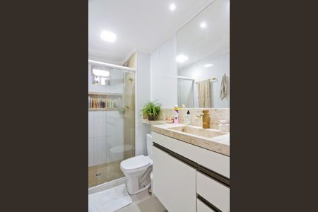 Apartamento para alugar com 60m², 2 quartos e 2 vagas Apartamento para alugar com 60m², 2 quartos e 2 vagasBanheiro