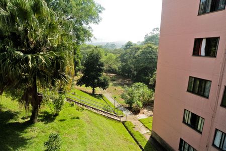 Apartamento para alugar com 60m², 2 quartos e 2 vagas Apartamento para alugar com 60m², 2 quartos e 2 vagasVista da Área de Serviço