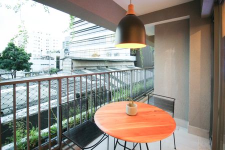 Apartamento à venda com 50m², 1 quarto e sem vaga Apartamento à venda com 50m², 1 quarto e sem vagaVaranda