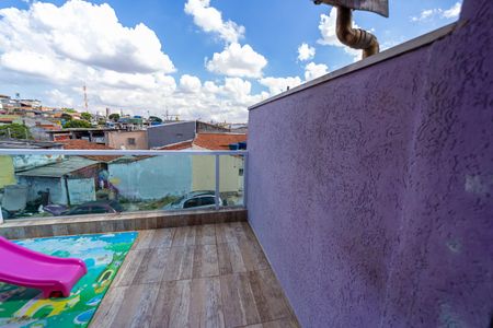 Casa à venda com 120m², 2 quartos e 2 vagasTerraço