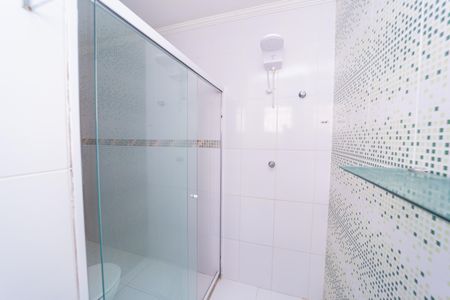 Casa à venda com 120m², 2 quartos e 2 vagasBanheiro social