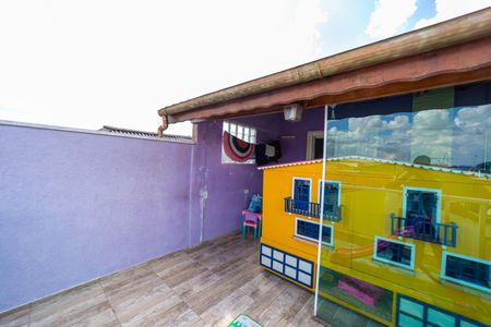 Casa à venda com 120m², 2 quartos e 2 vagasTerraço