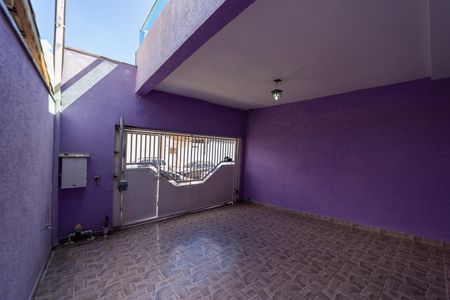 Casa à venda com 120m², 2 quartos e 2 vagasGaragem