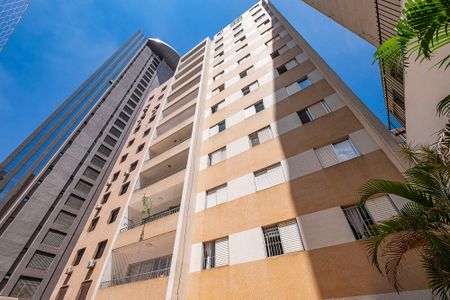 Apartamento à venda com 120m², 2 quartos e 1 vagaFachada