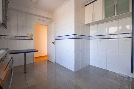 Apartamento à venda com 120m², 2 quartos e 1 vagaCozinha