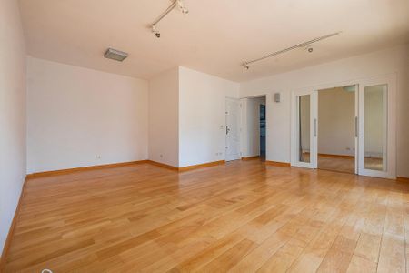 Apartamento à venda com 120m², 2 quartos e 1 vagaSala