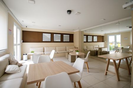 Studio para alugar com 35m², 1 quarto e sem vagaÁrea comum - Salão de festas