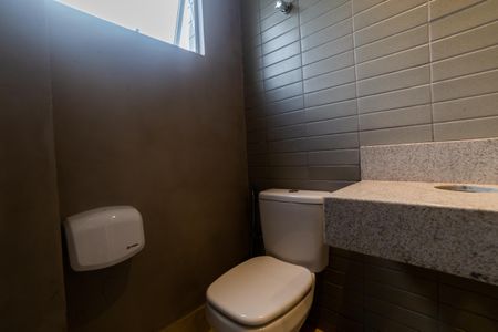 Apartamento à venda com 78m², 3 quartos e 2 vagasÁrea comum - Banheiro Salão de festas