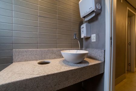 Apartamento à venda com 78m², 3 quartos e 2 vagasÁrea comum - Banheiro Salão de festas