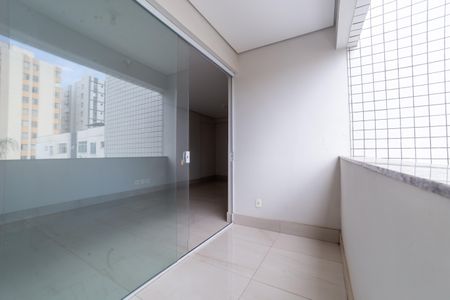 Apartamento à venda com 78m², 3 quartos e 2 vagasVaranda da Sala